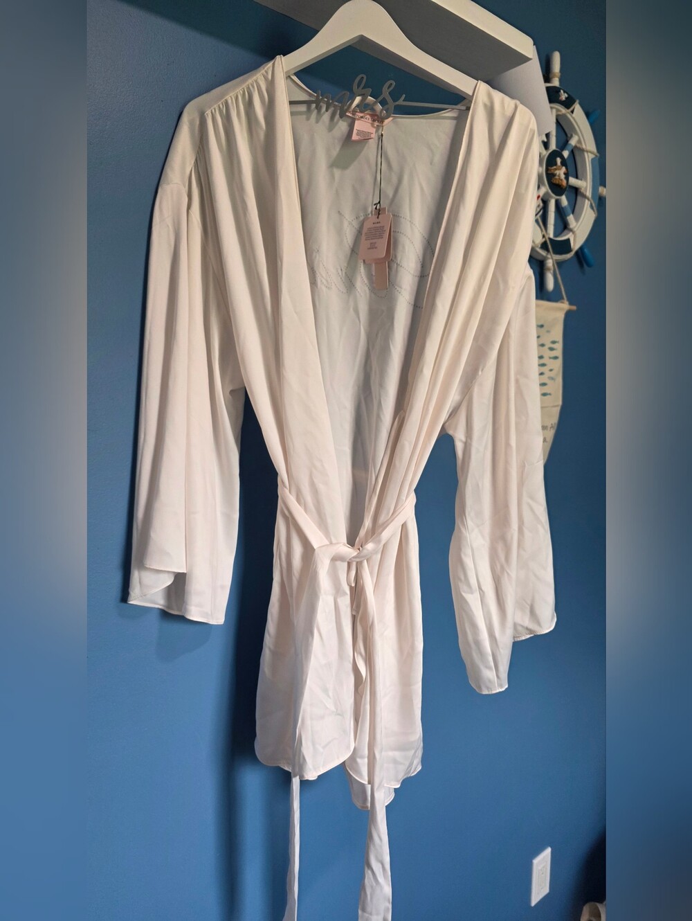 Victorias Secret White Women's Satin Robe/Getting Ready Wedding Outfit SIZE LG